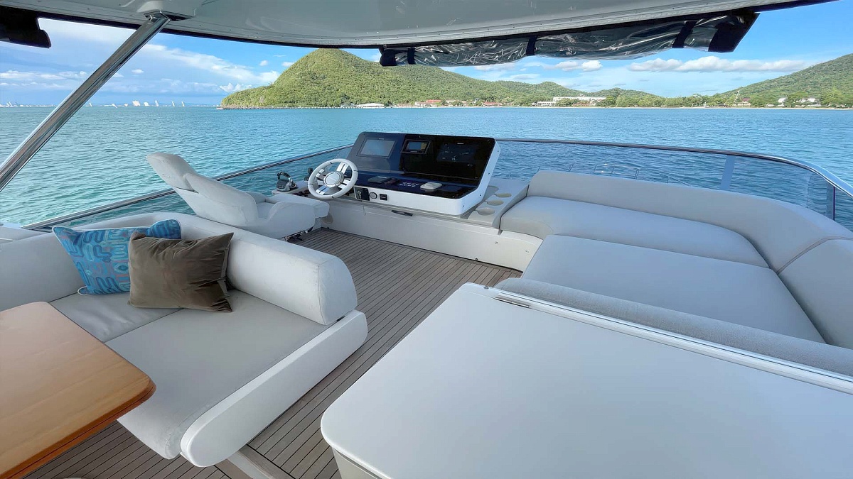 Аренда яхты Azimut 60 Mare на Пхукете